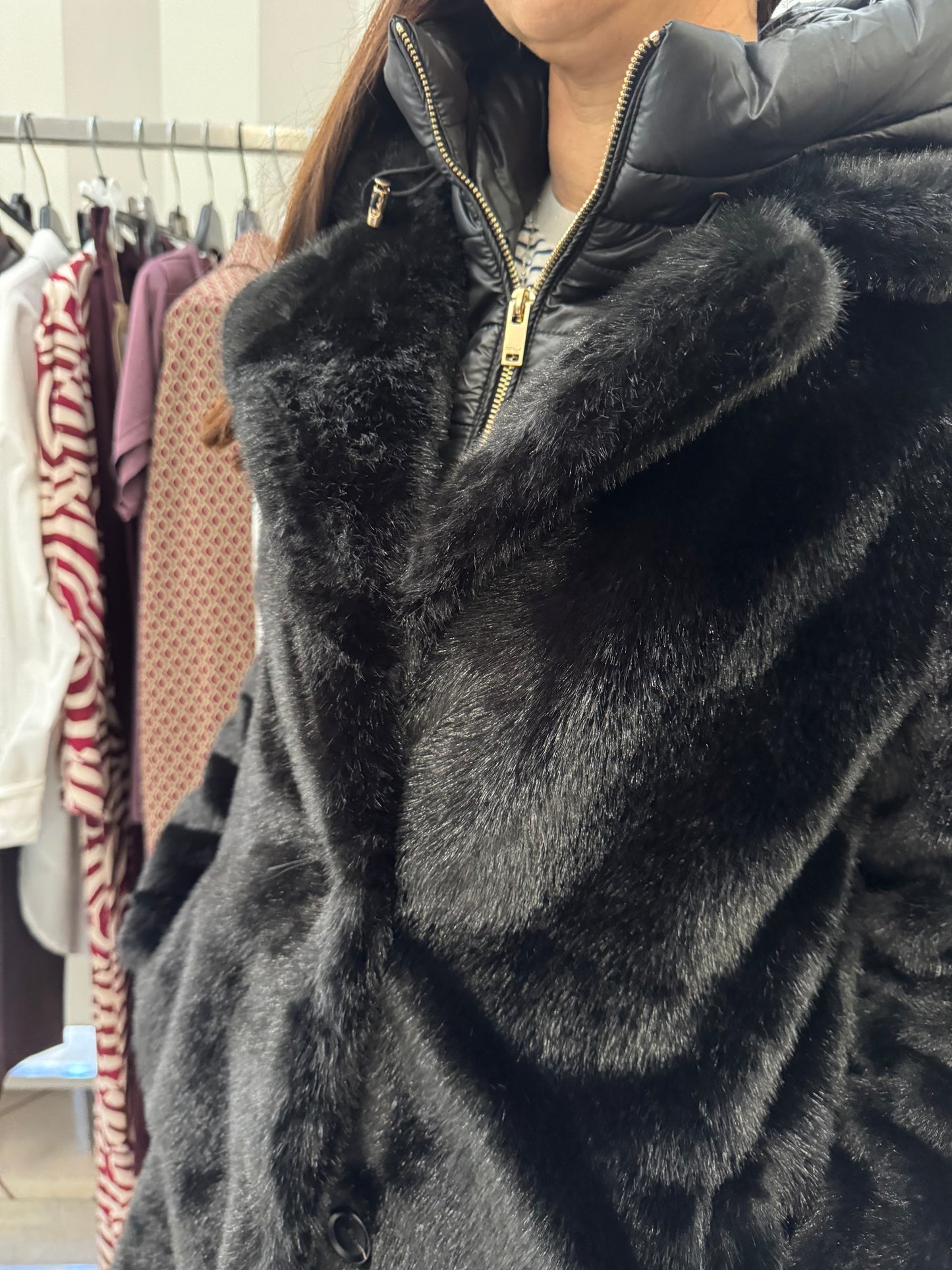 Cappotto in ecopelliccia Artigli