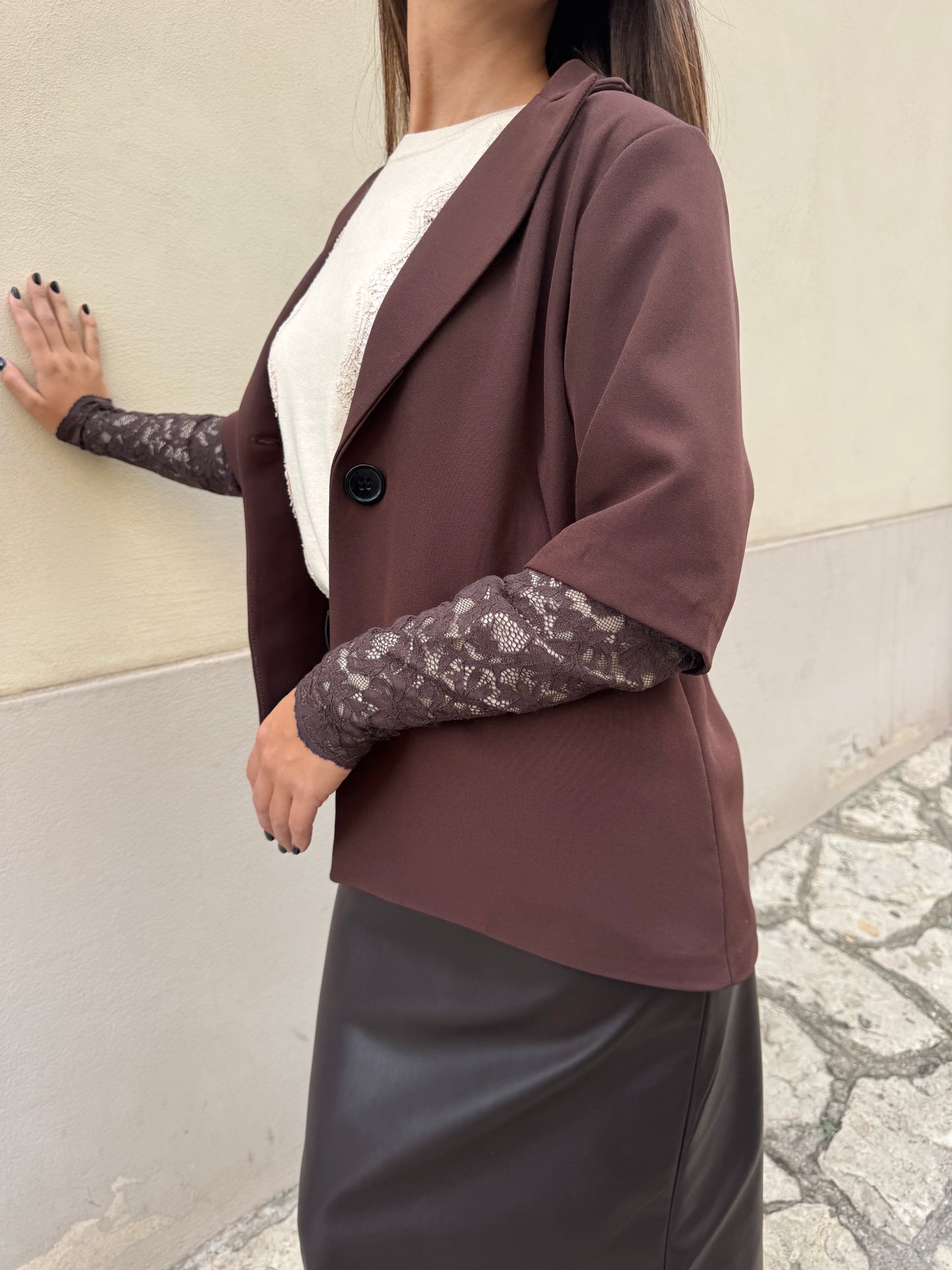 Giacca con manica in pizzo La Ellie