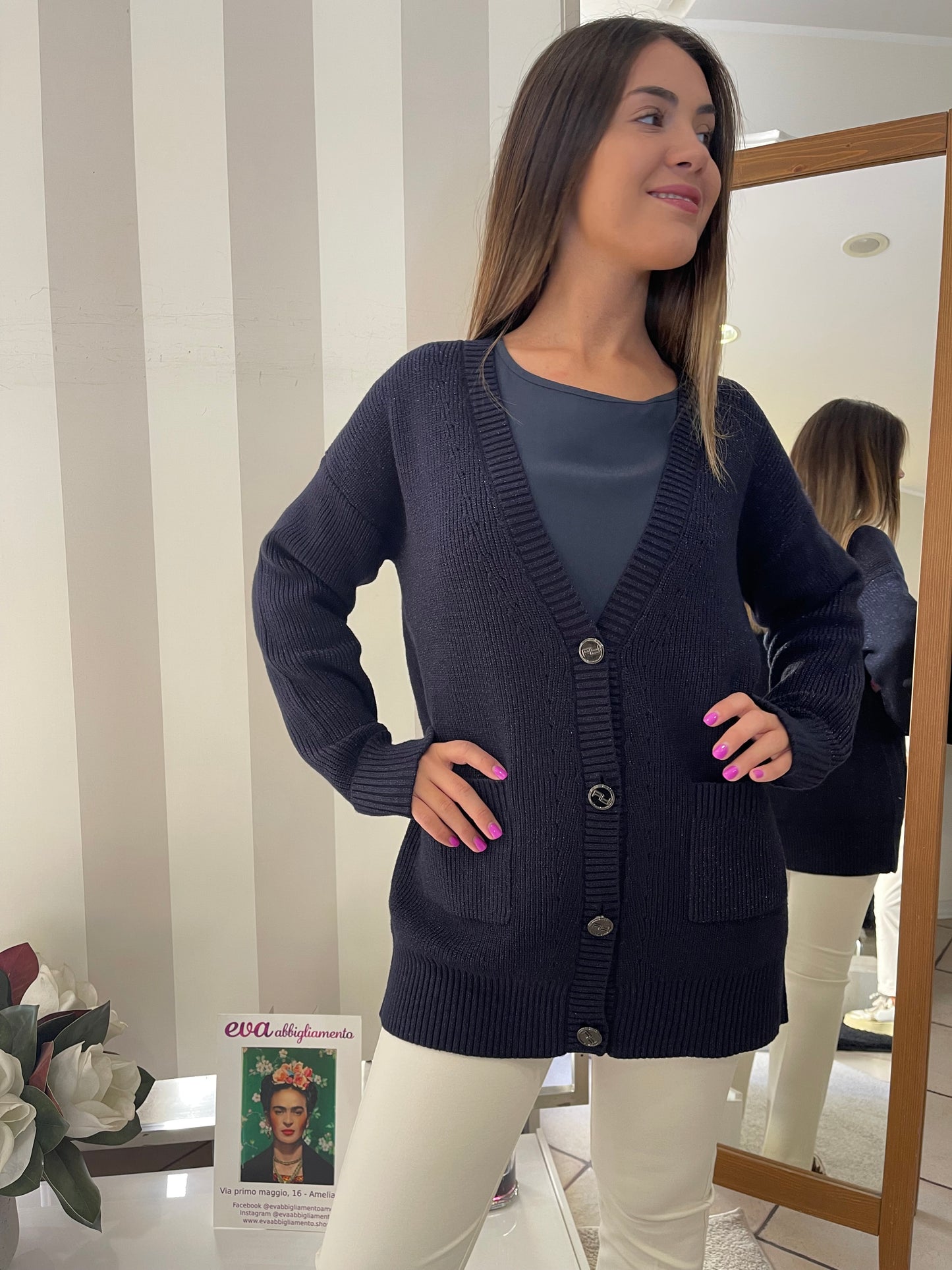 Cardigan lungo con bottoni Artigli