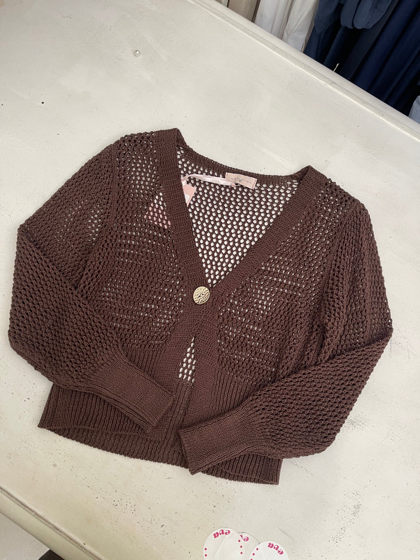 Cardigan corto bottone oro