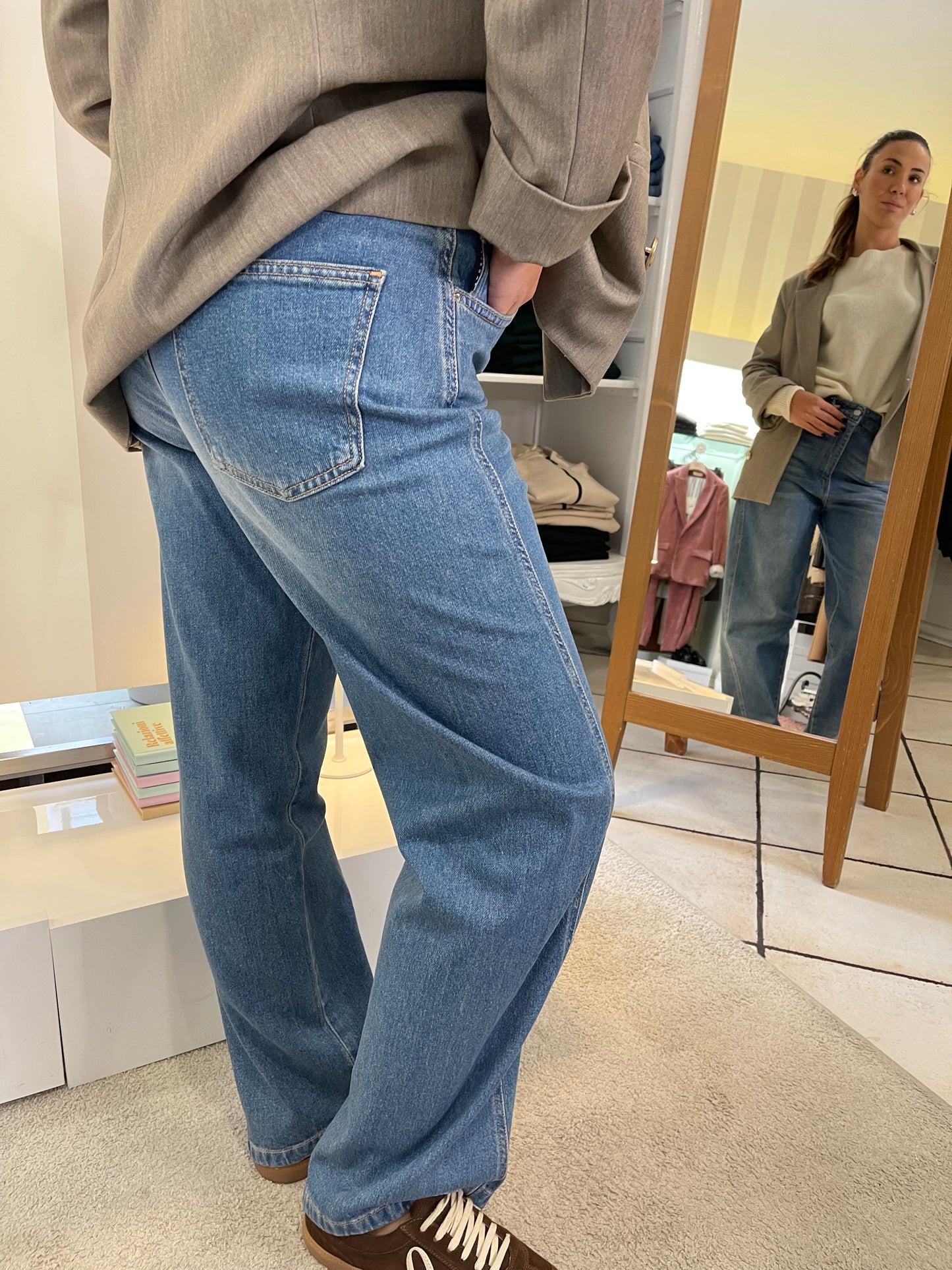 Jeans barrel Have One