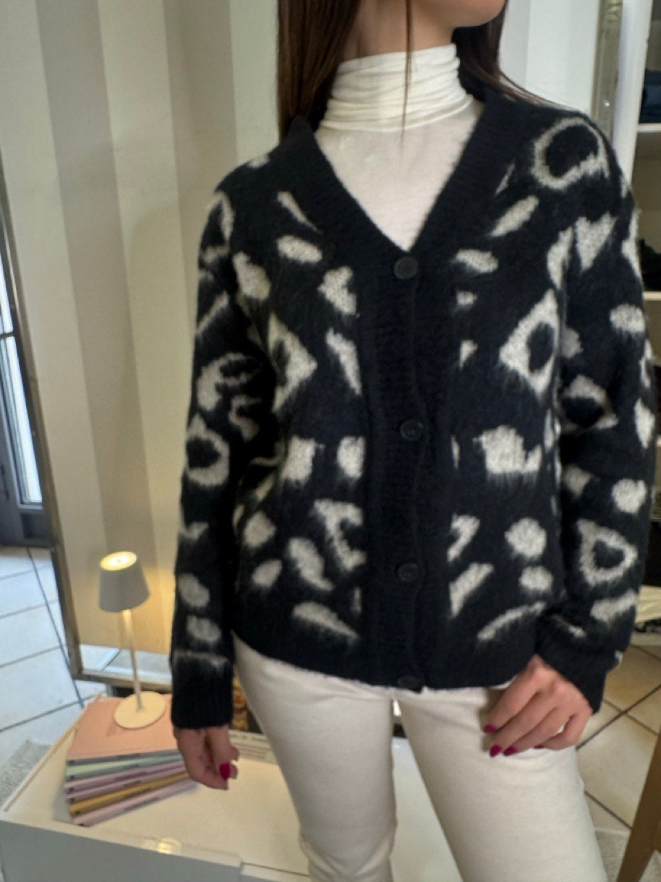 Cardigan Scollo a V Brend