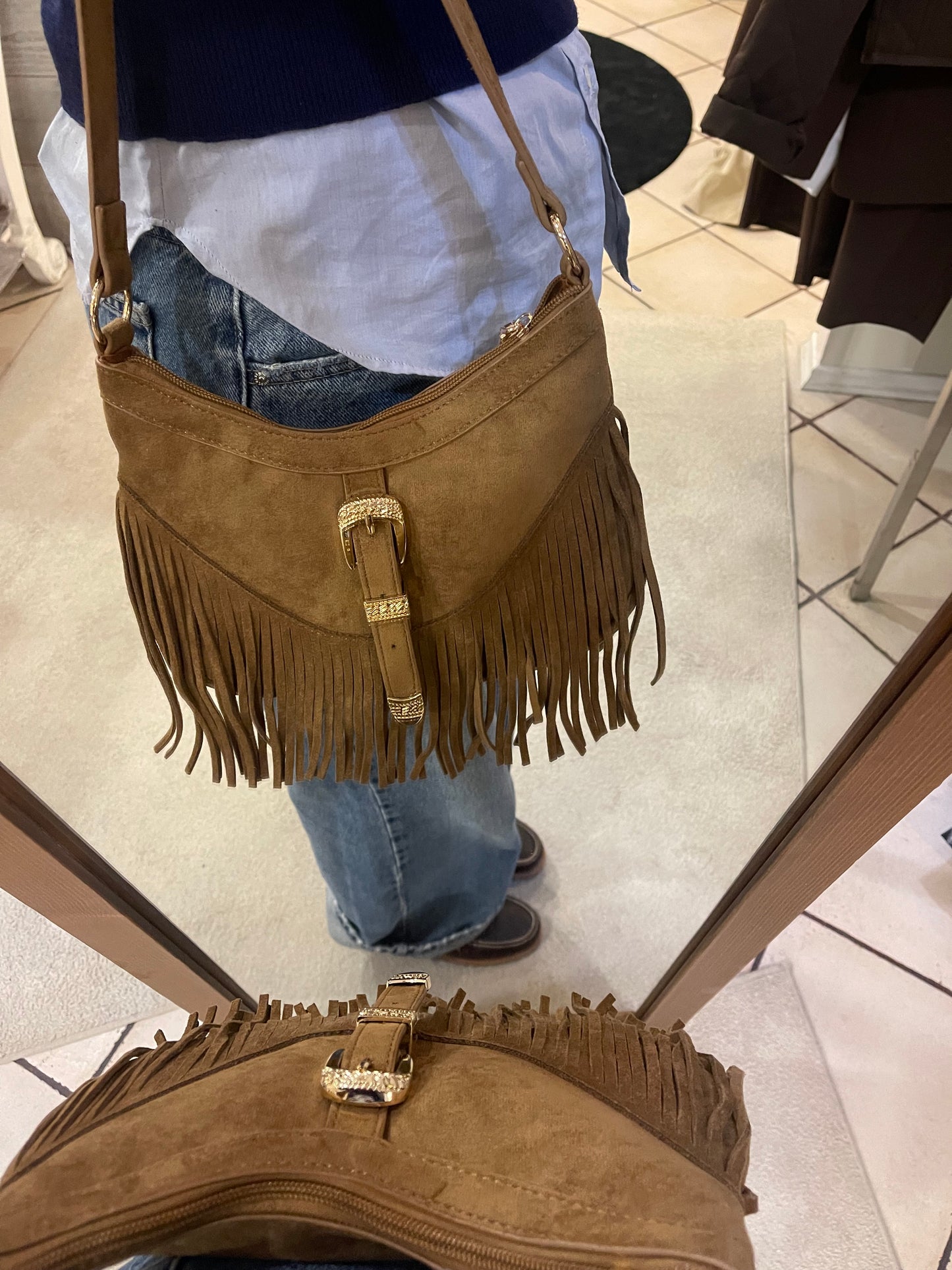 Borsa con frange e fibia Miss Love