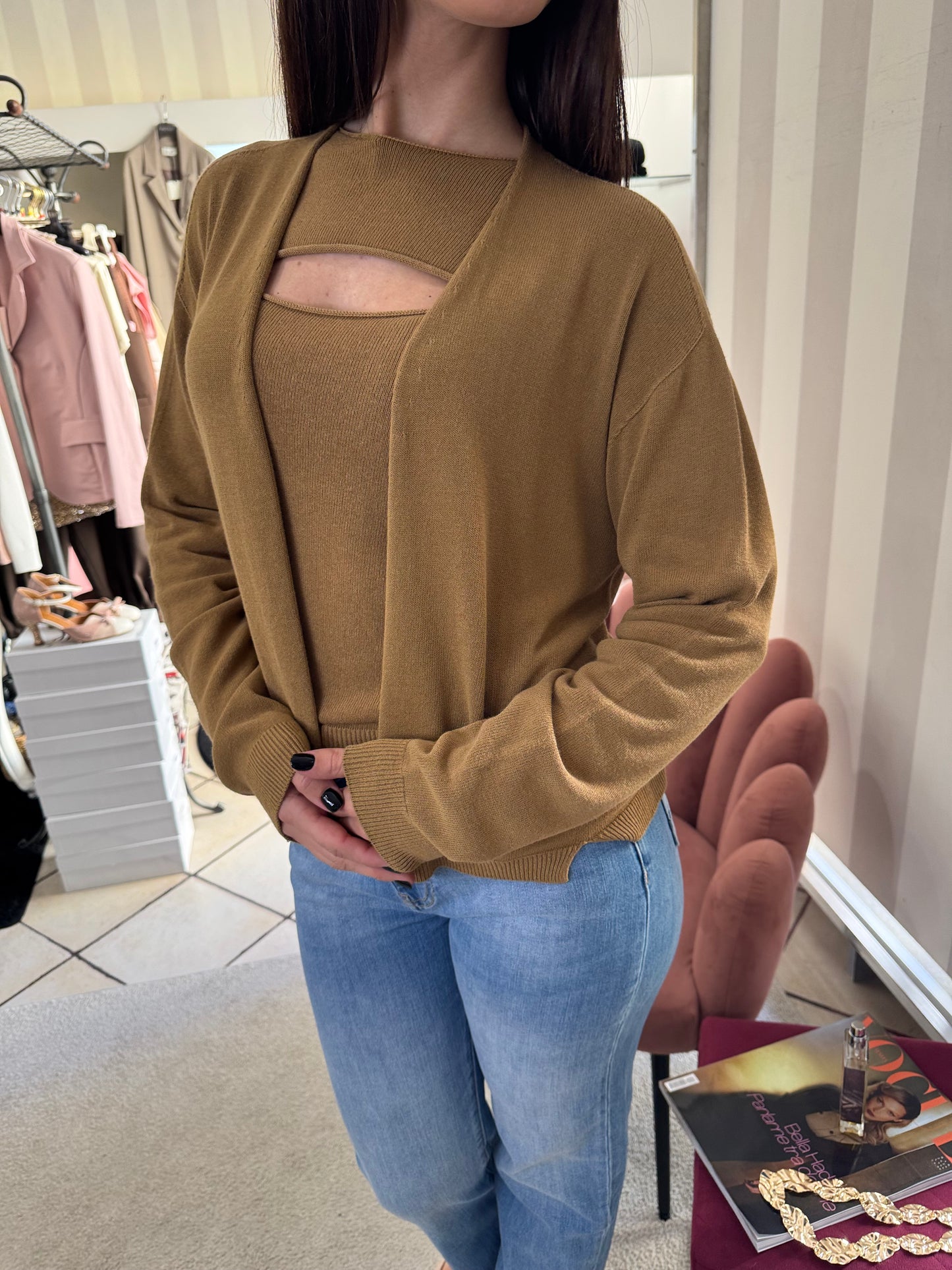 Maglia in filo cut-out Kontatto