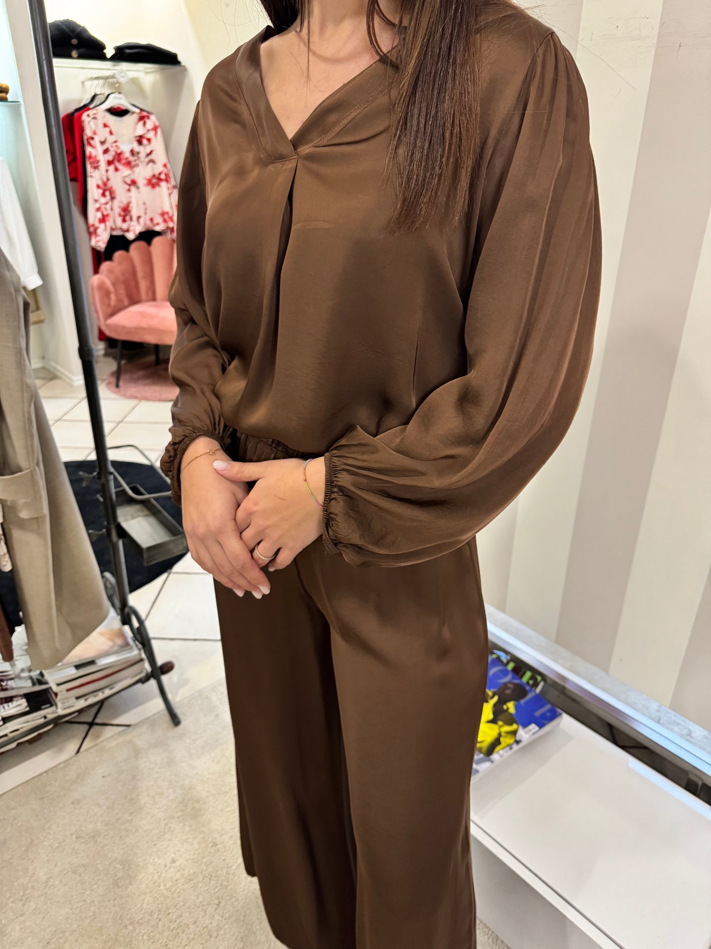 Completo in satin Have One