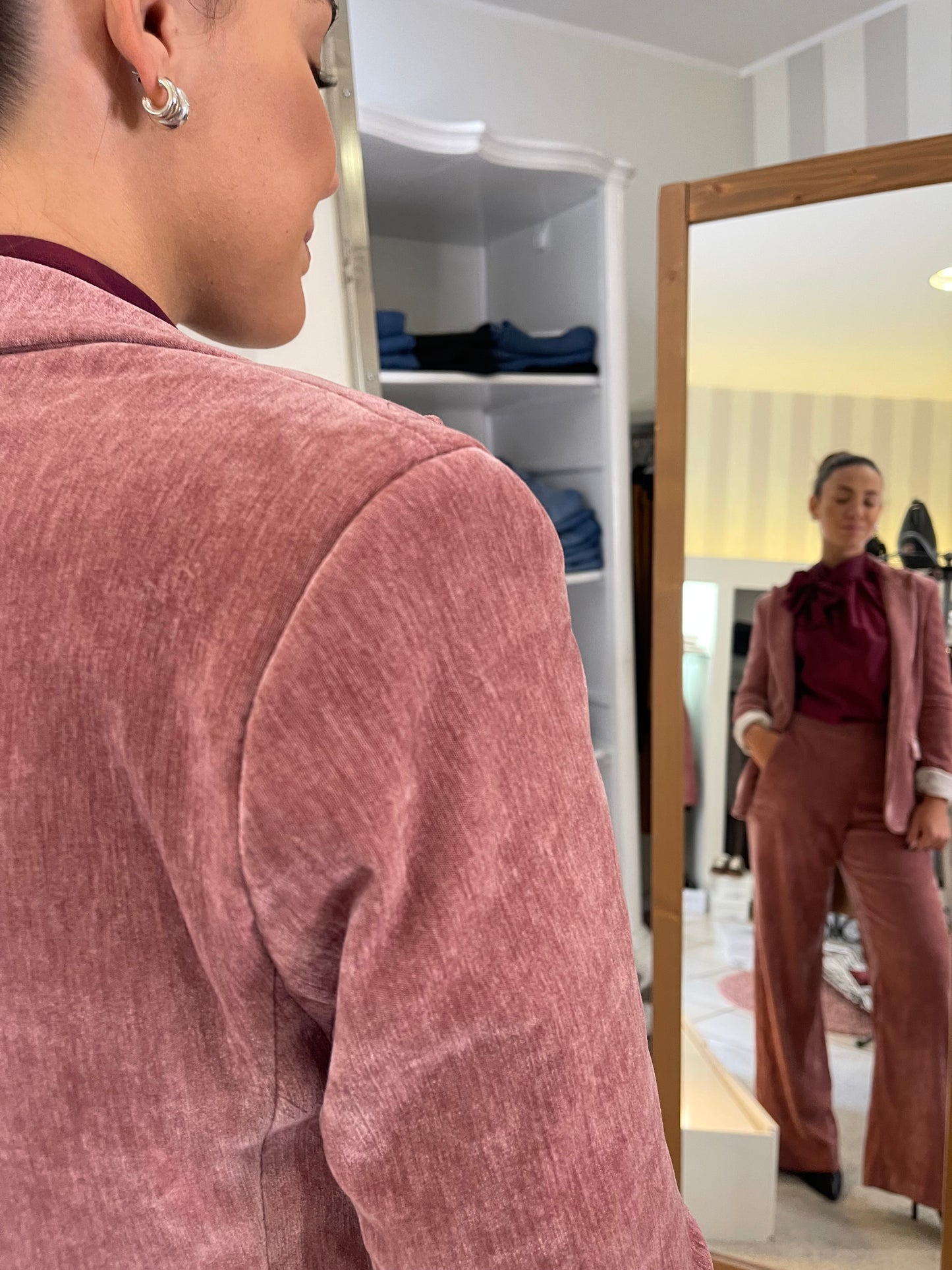 Completo in Velluto - Kontatto