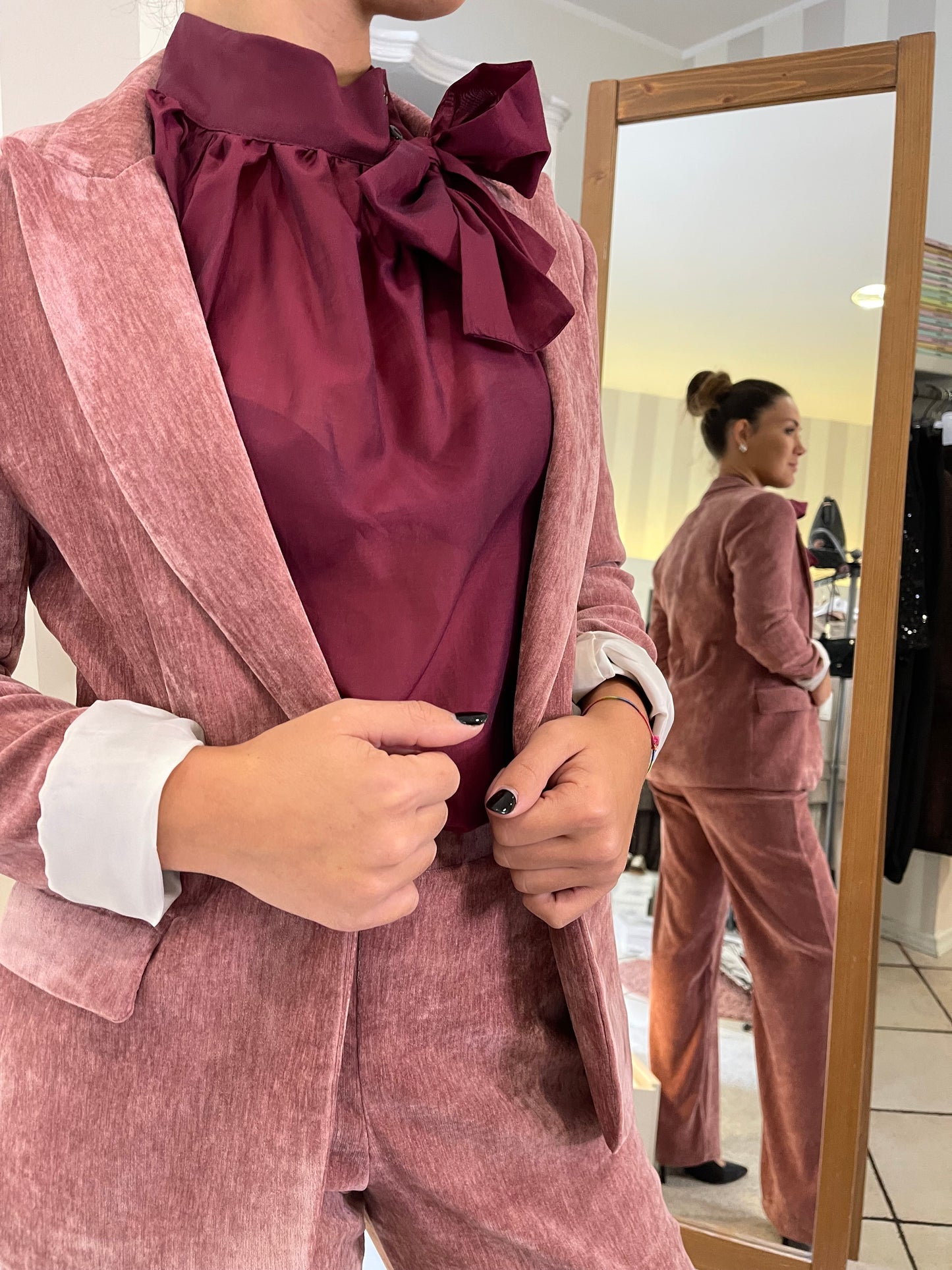 Completo in Velluto - Kontatto