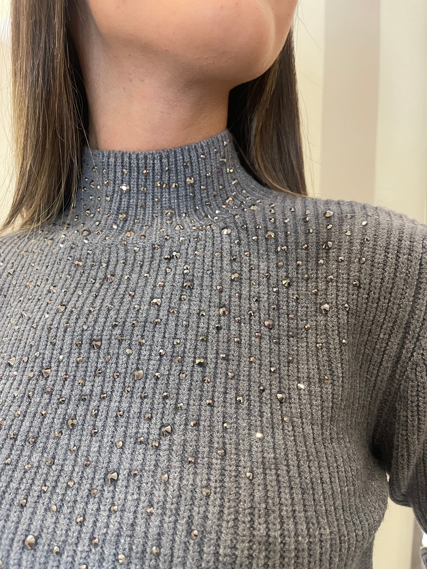 Maglia con applicazioni strass Artigli