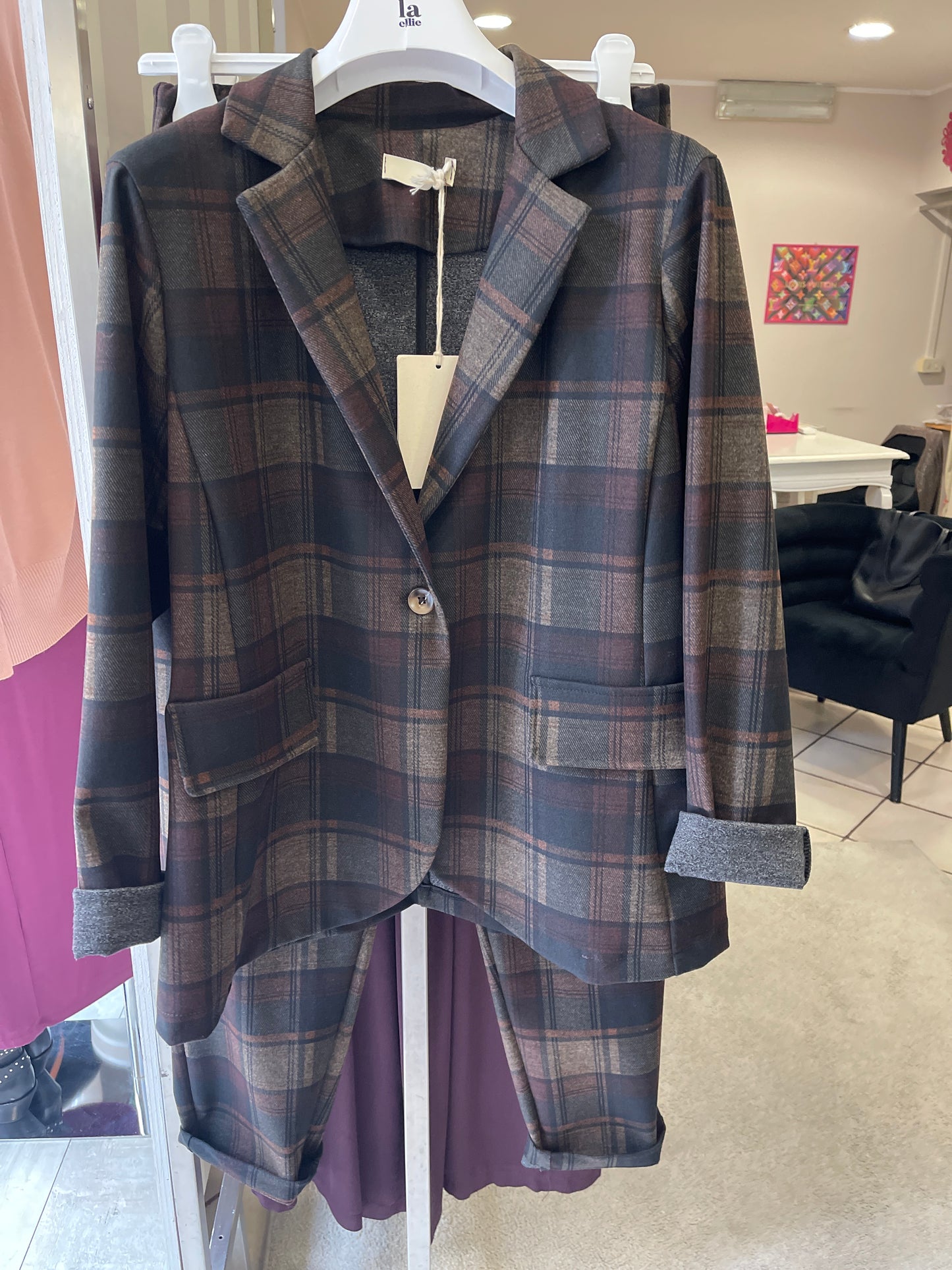 Completo in check La Ellie