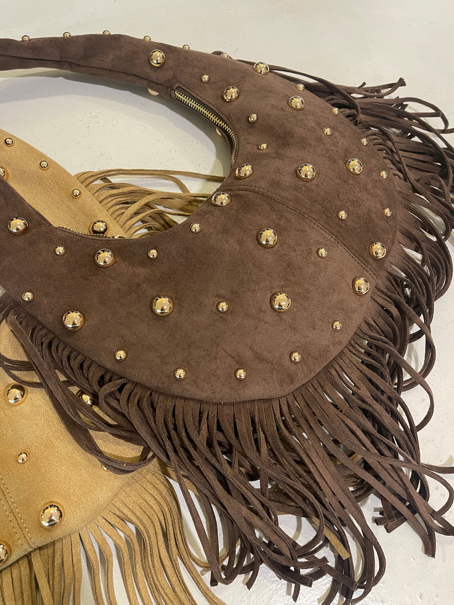 Borsa mezza luna con borchie Oro Miss Love