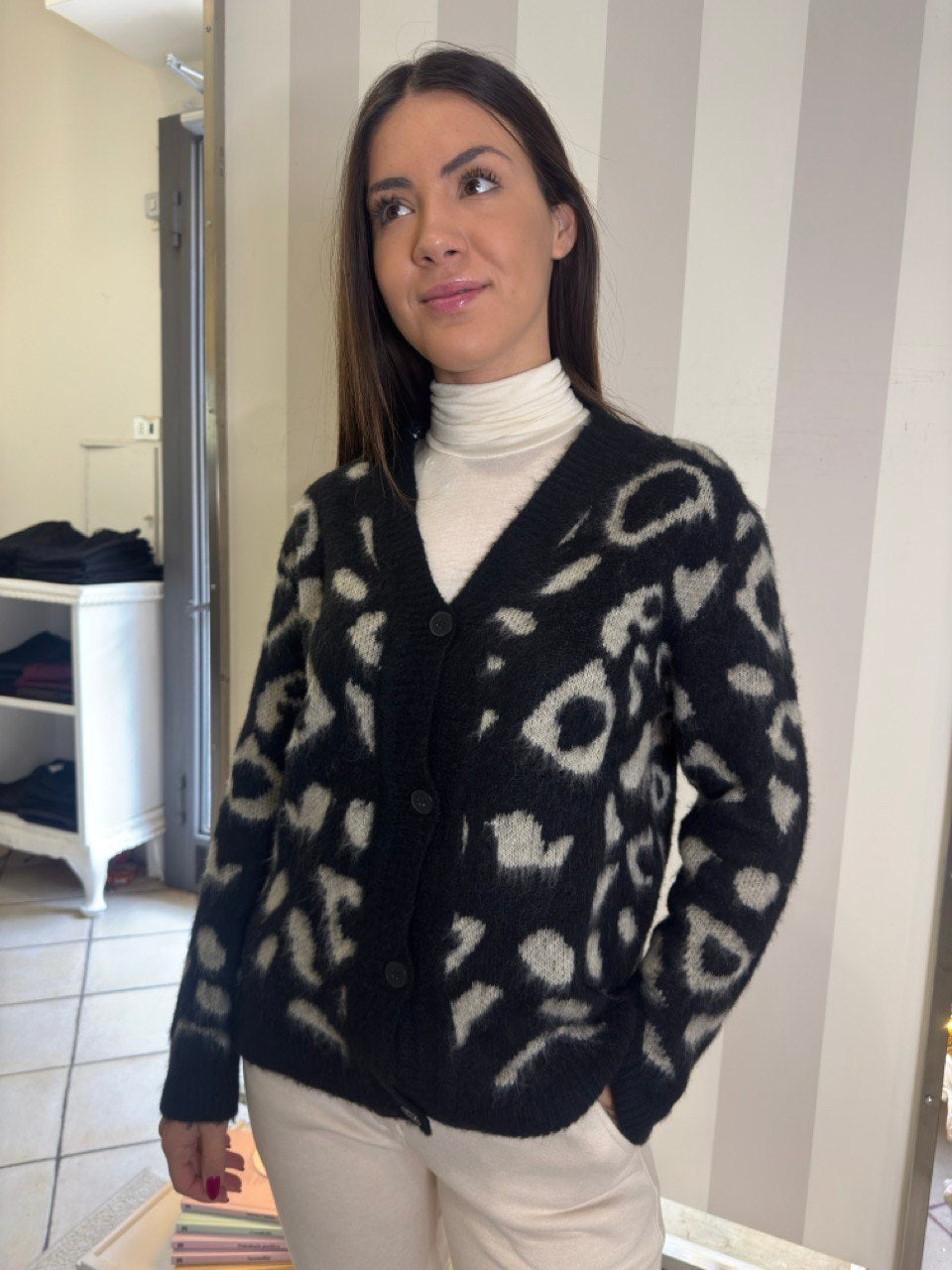 Cardigan Scollo a V Brend