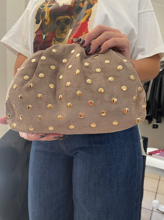 Borsa Clutch Scamosciata con Borchiette